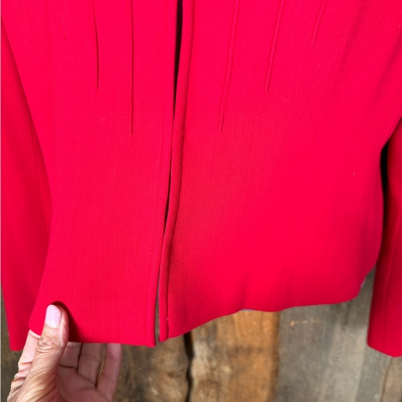 Vintage Valentino Red Cropped Blazer - size X-Small - Picture 7 of 12